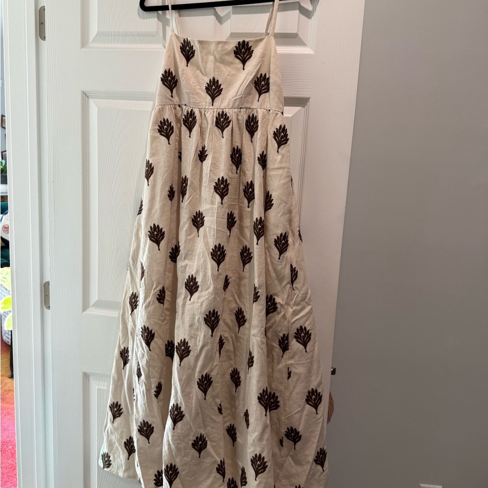 Abercrombie & Fitch Cream and Brown Maxi Dress